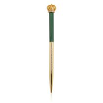 Gold pen engraved with 'Windsor Castle' and green top. Topped with gold crown.