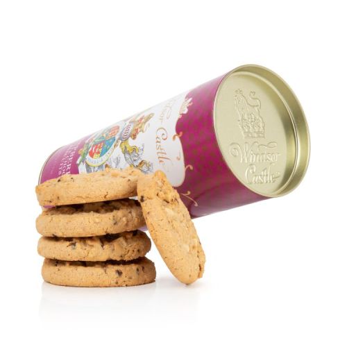 Purple cardboard tube of raspberry and white chocolate biscuits. The lion and unicorn crest is at the centre of the design underneath the words 'Windsor Castle'