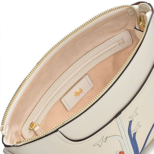 Cream leather bag depicting the red arrows followed by red, white and blue trailing behind