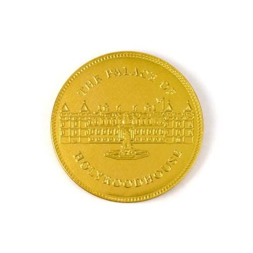 Gold chocolate coin with Palace of Holyrood House facade.