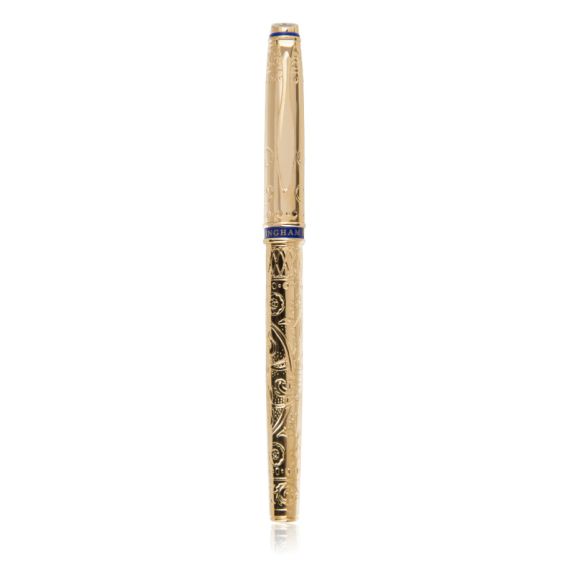 Gold fountain pen with Buckingham Palace collar. Gold fountain pen with Buckingham Palace collar.