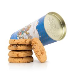 Blue cardboard tube of salted caramel and milk chocolate biscuits. The lion and unicorn crest is at the centre of the design underneath the words 'Buckingham Palace'