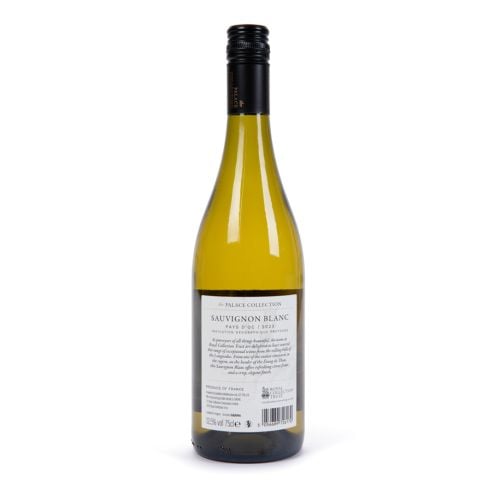Front of the Sauvignon Blanc with Lion and acanthus leaves,