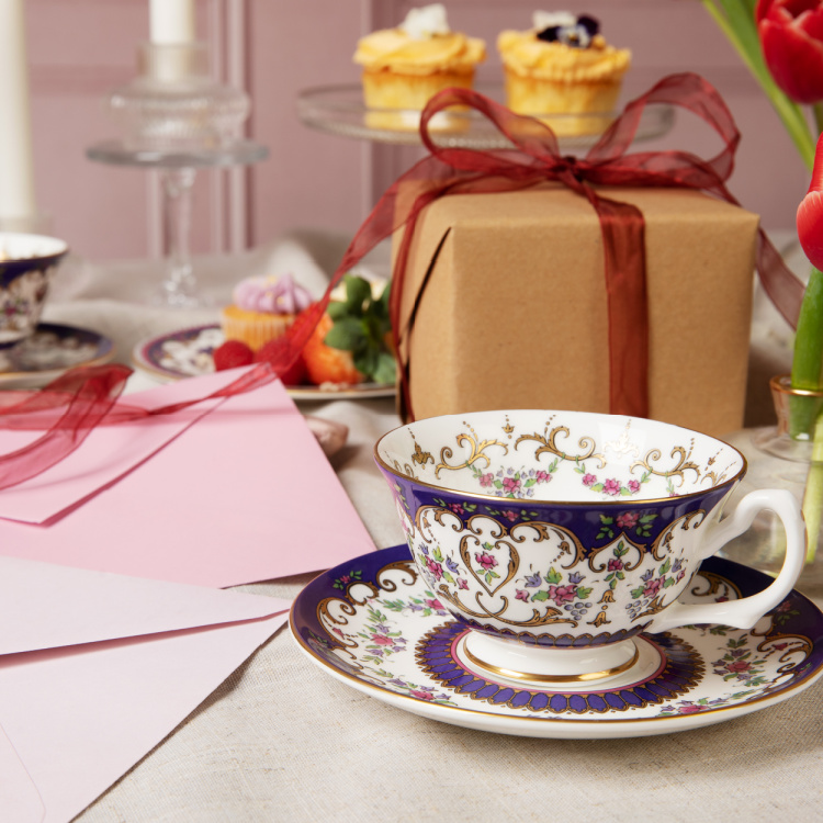 Coat of Arms teacup and saucer